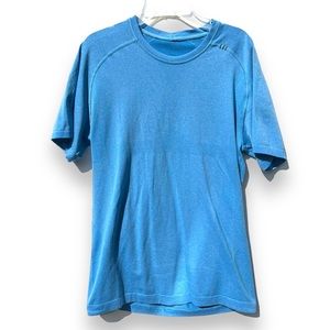 Lululemon men’s blue metal vent short sleeve shirt small s